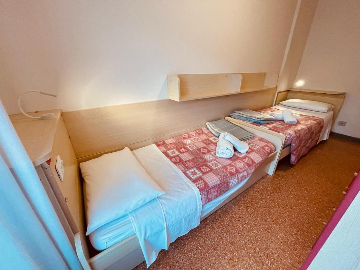 App4Rent Saturno 4 - Family Apartment, Wifi, Parking Lido di Jesolo Exterior foto