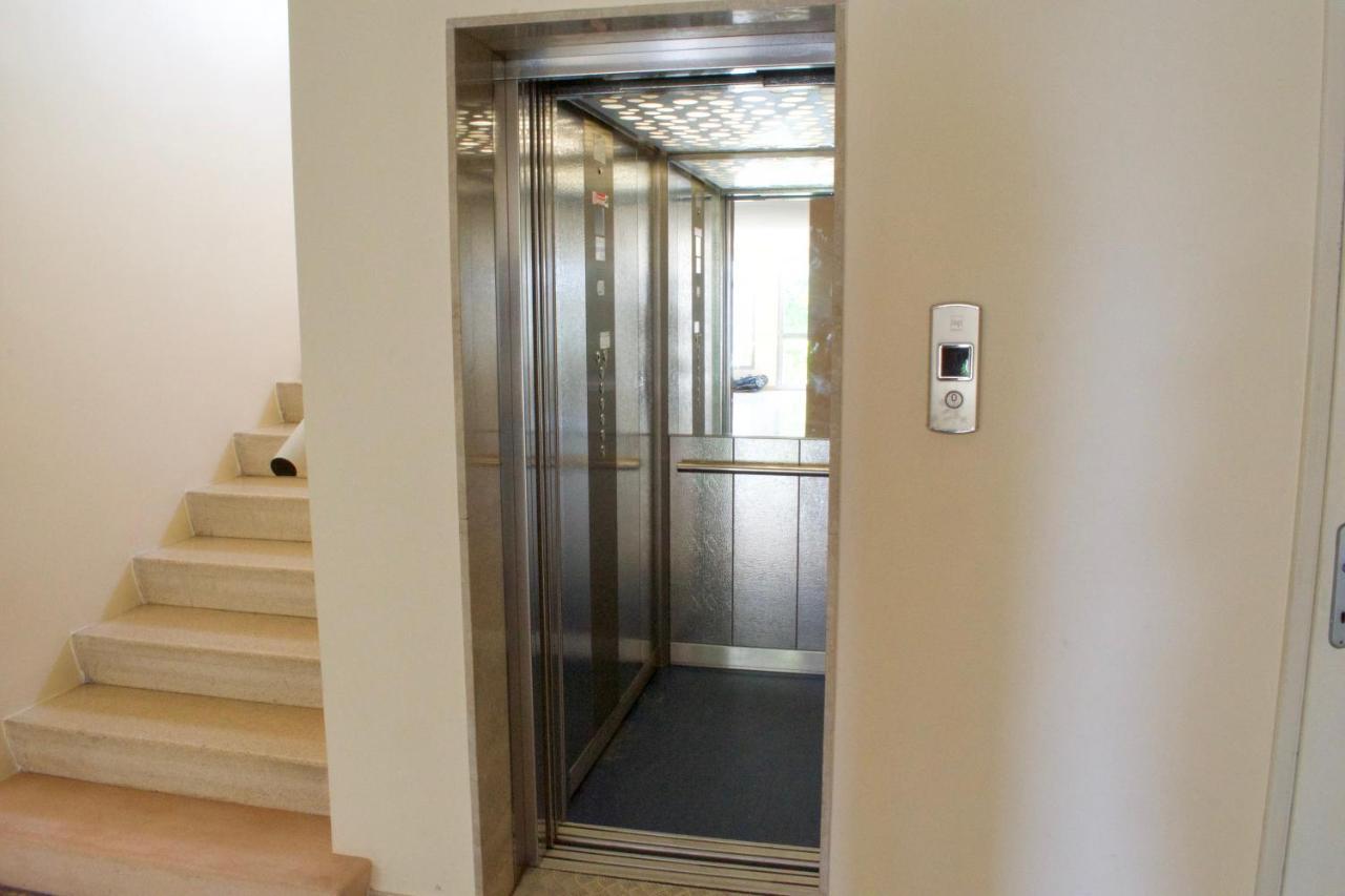App4Rent Saturno 4 - Family Apartment, Wifi, Parking Lido di Jesolo Exterior foto