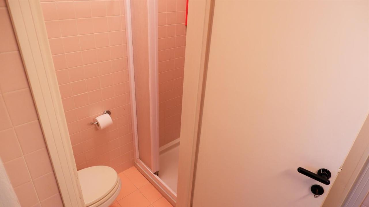 App4Rent Saturno 4 - Family Apartment, Wifi, Parking Lido di Jesolo Exterior foto